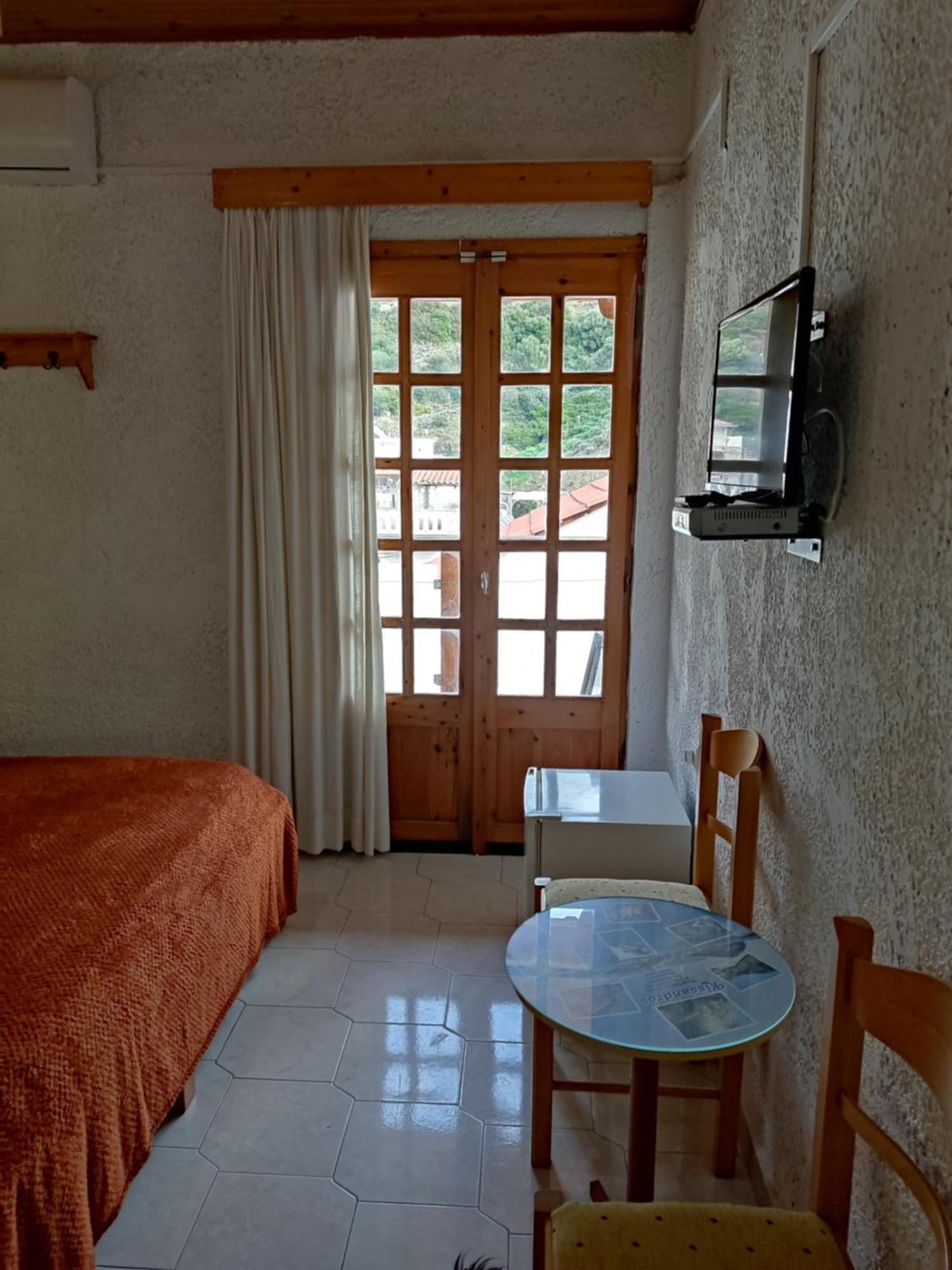 Kissandros Hotel Agia Galini Oda fotoğraf